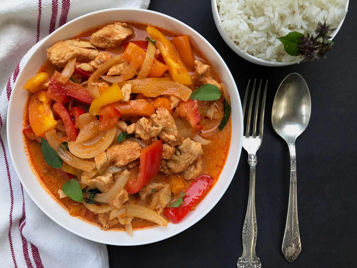 Instant Pot Thai Chicken Curry