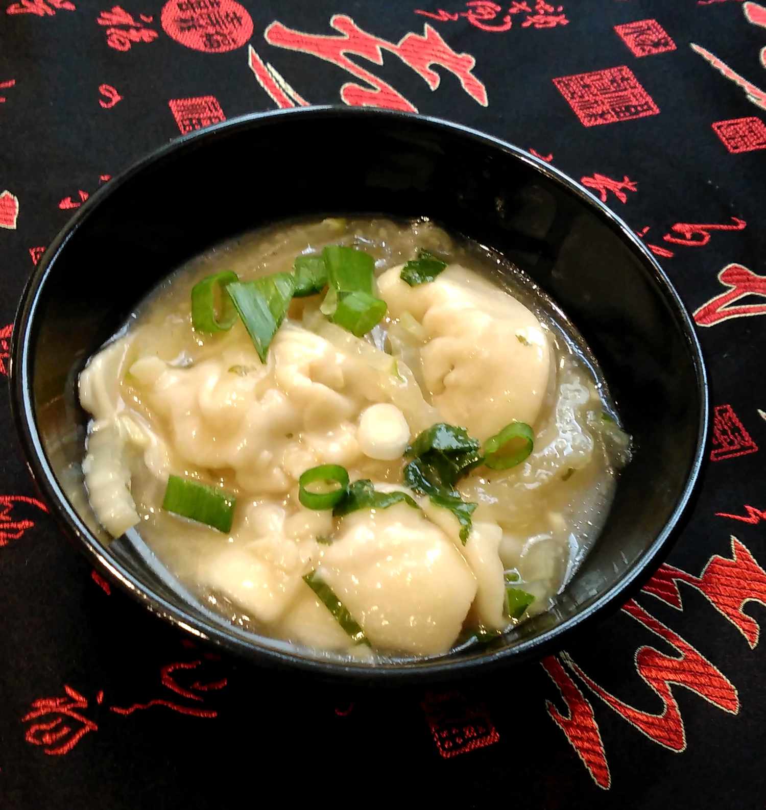 Instant Pot Wonton Dumpling Soup