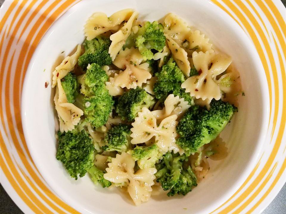 Italian Broccoli Pasta Salad