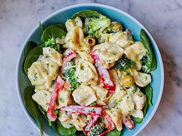Italian Pesto Tortellini Salad with Veggies and Olives