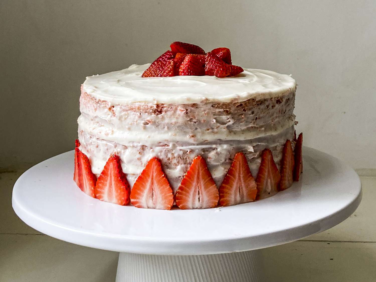Jell-O Strawberry Cake