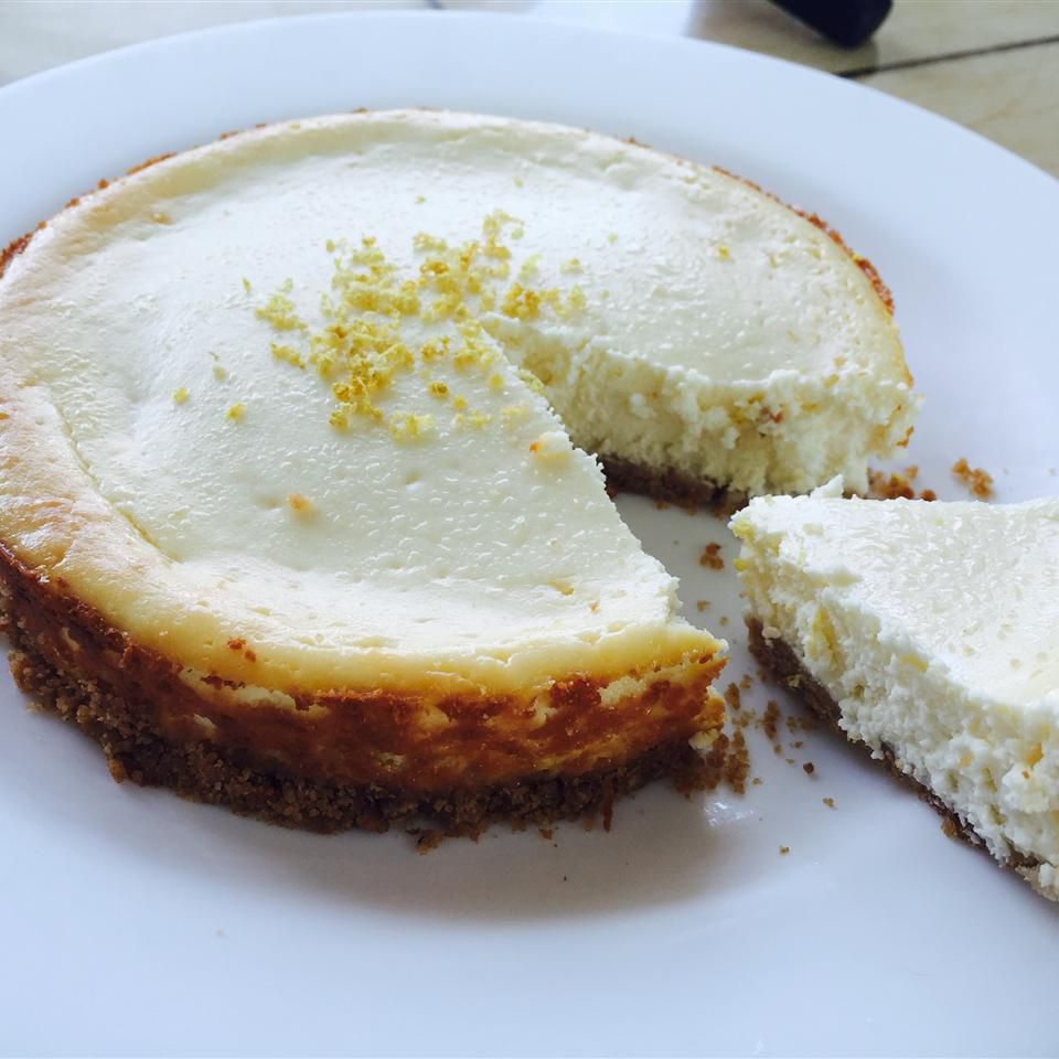 Lemon Cream Cheesecake