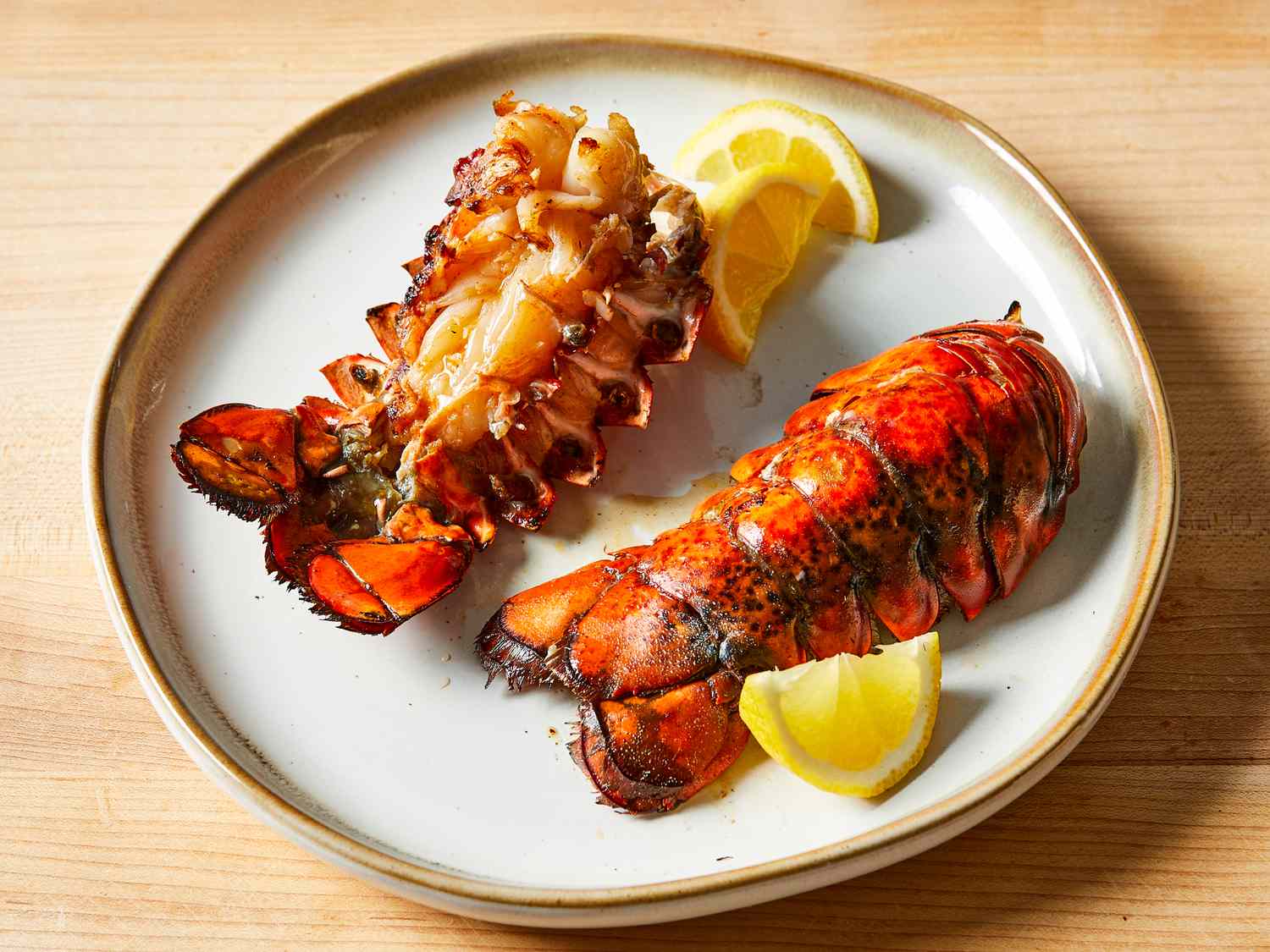 Lemon Garlic Grilled Lobster Tails
