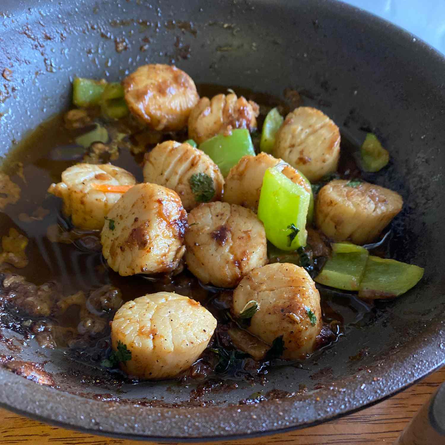 Lemon Garlic Seared Scallops