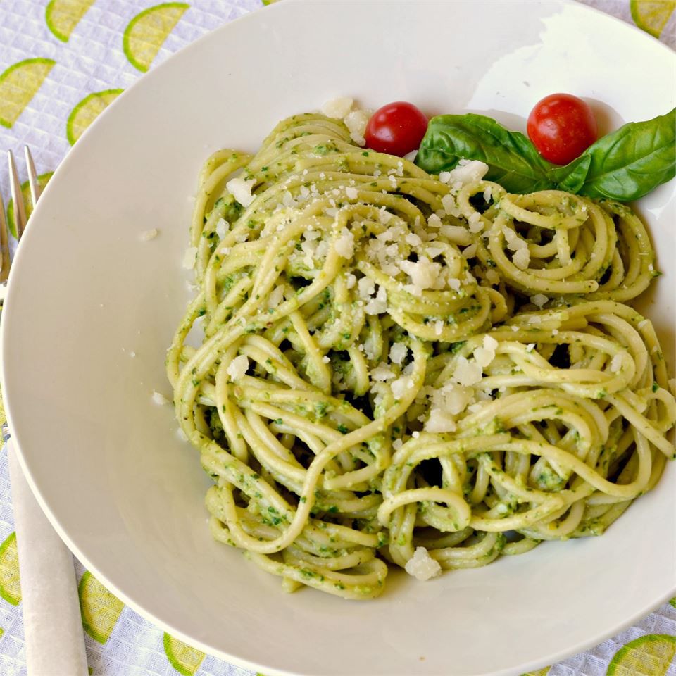 Lemon Pesto Spaghetti