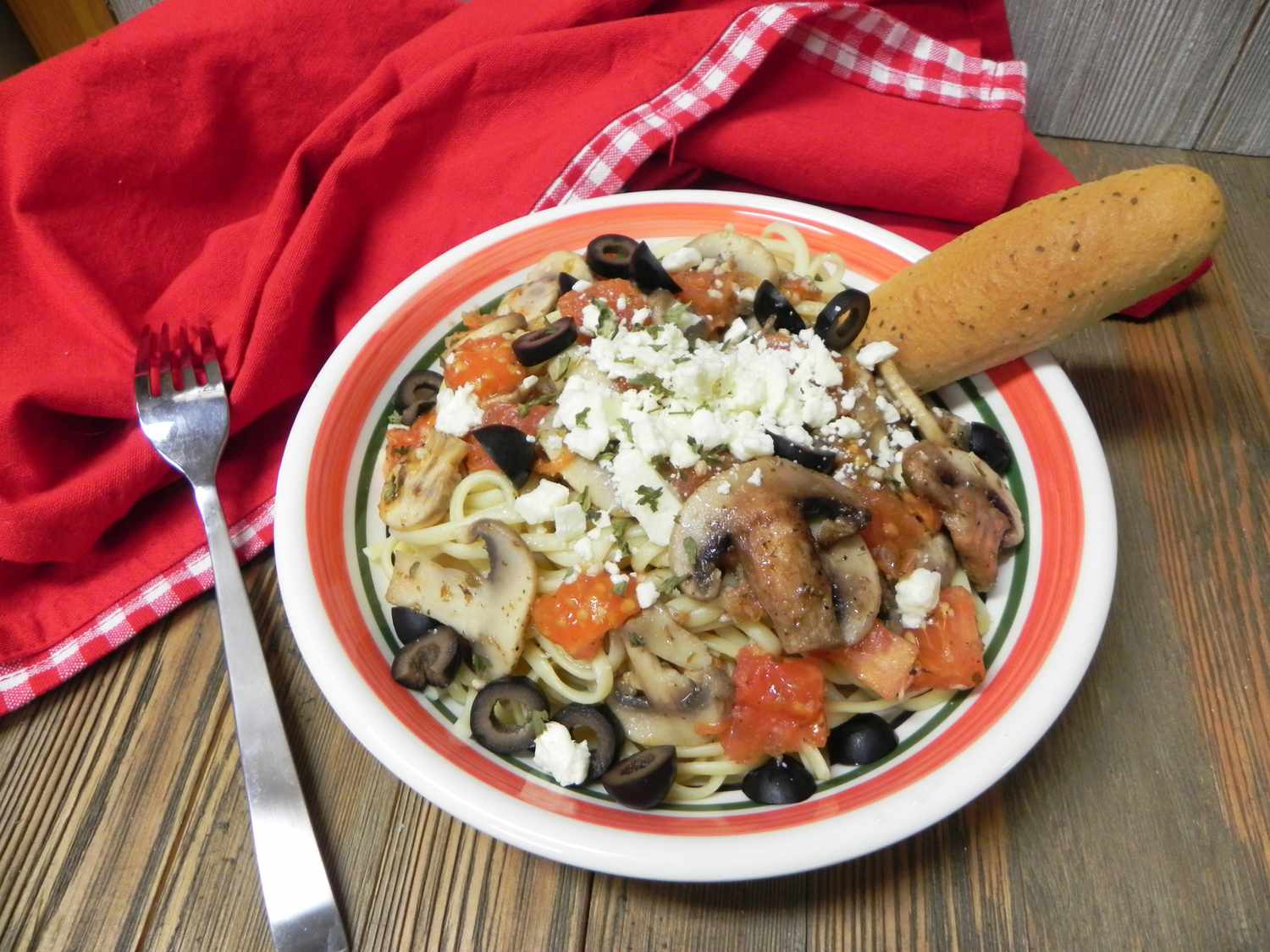Linguine with Feta and Olives