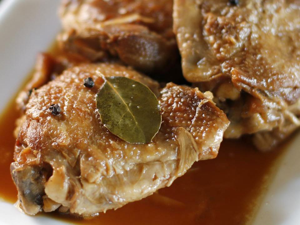 Lolah's Adobo Chicken