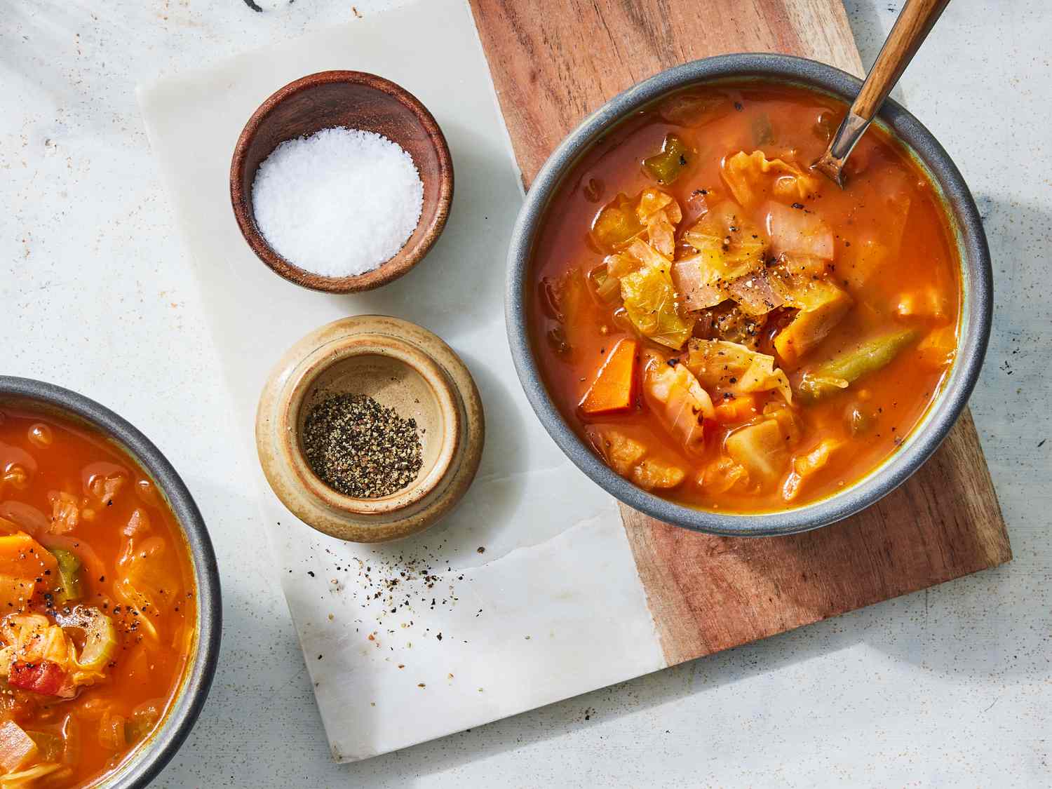 Low-Calorie Cabbage Soup