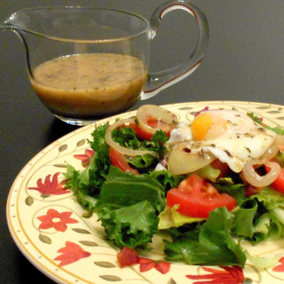 Lyonnaise Salad