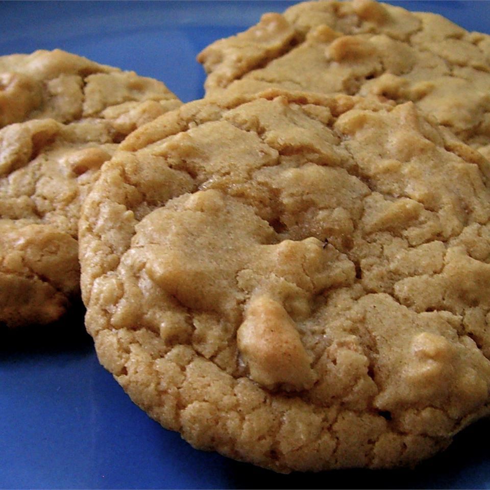 Maple Coconut Chewy Cookies