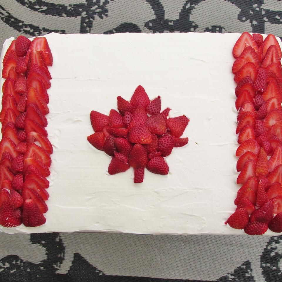 Maple Leaf Cake
