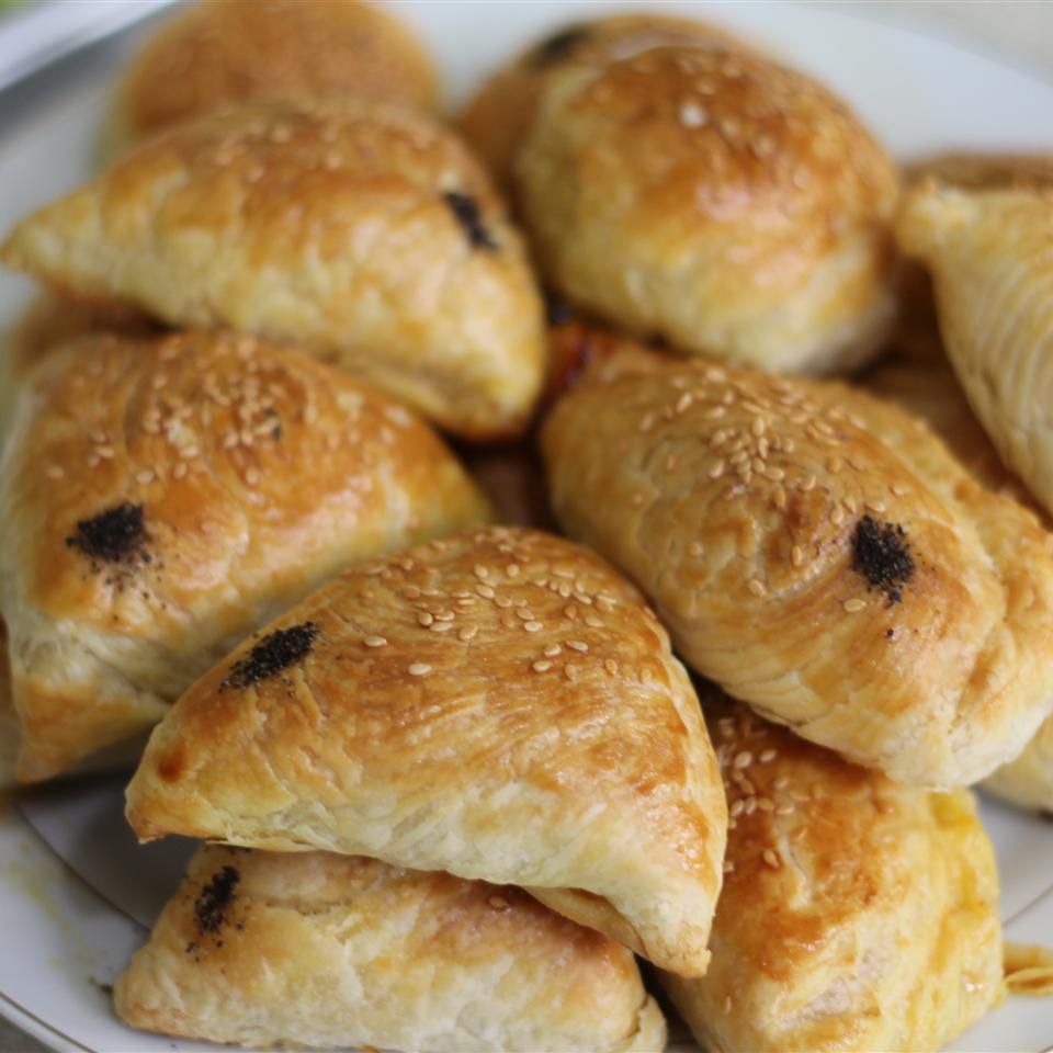 Mediterranean Chicken Puff Pastry