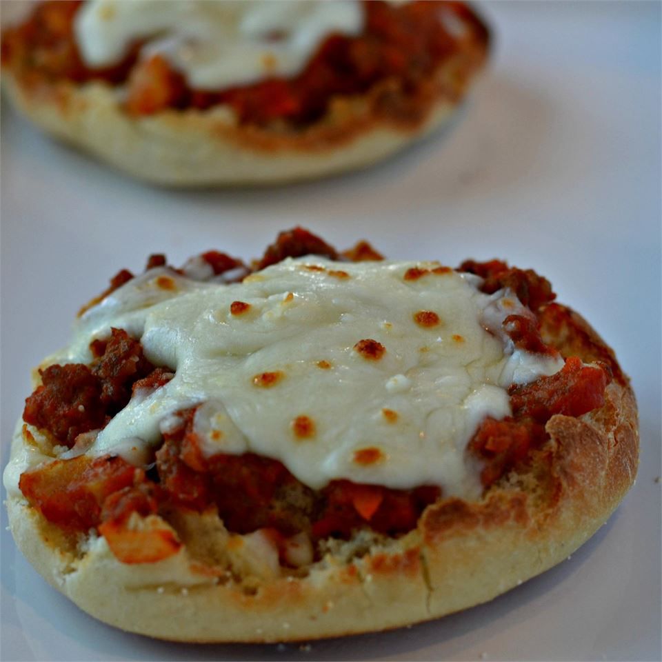 Mini English Muffin Pizzas