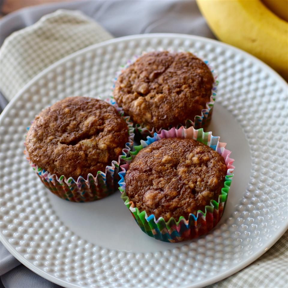 Moist Banana Muffins With Applesauce