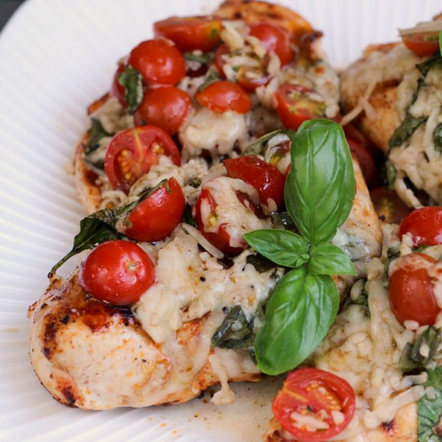 Mozzarella Basil Chicken