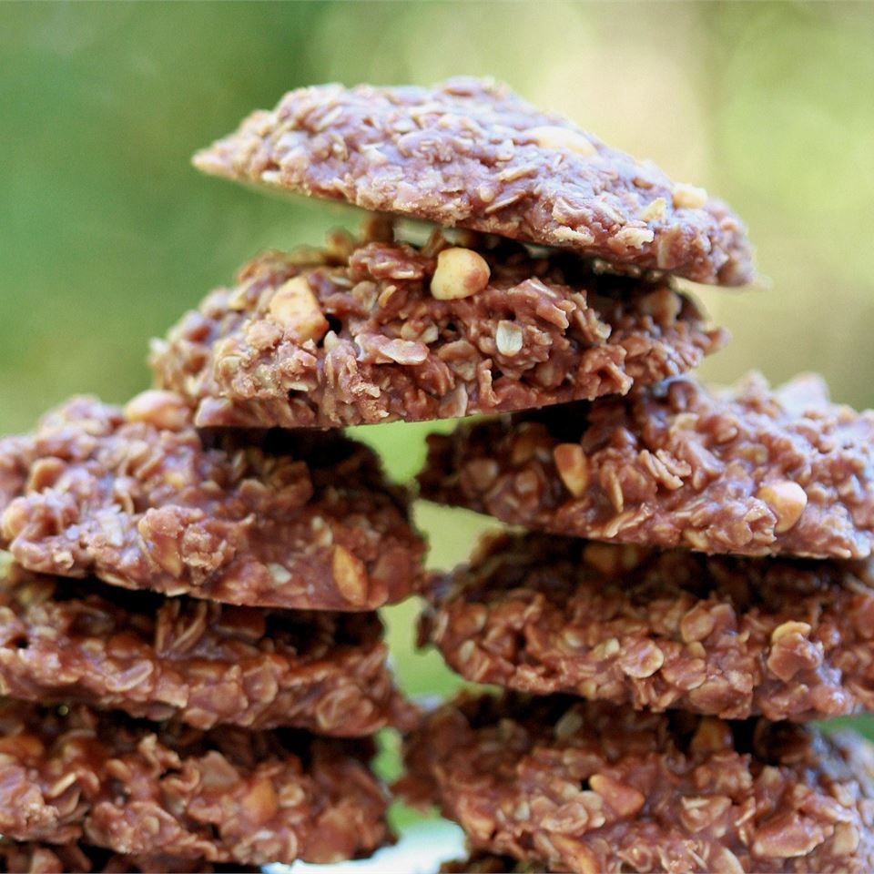 No-Bake Chocolate Oat Cookies
