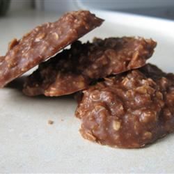 No-Bake Peanut Butter Oat Cookies