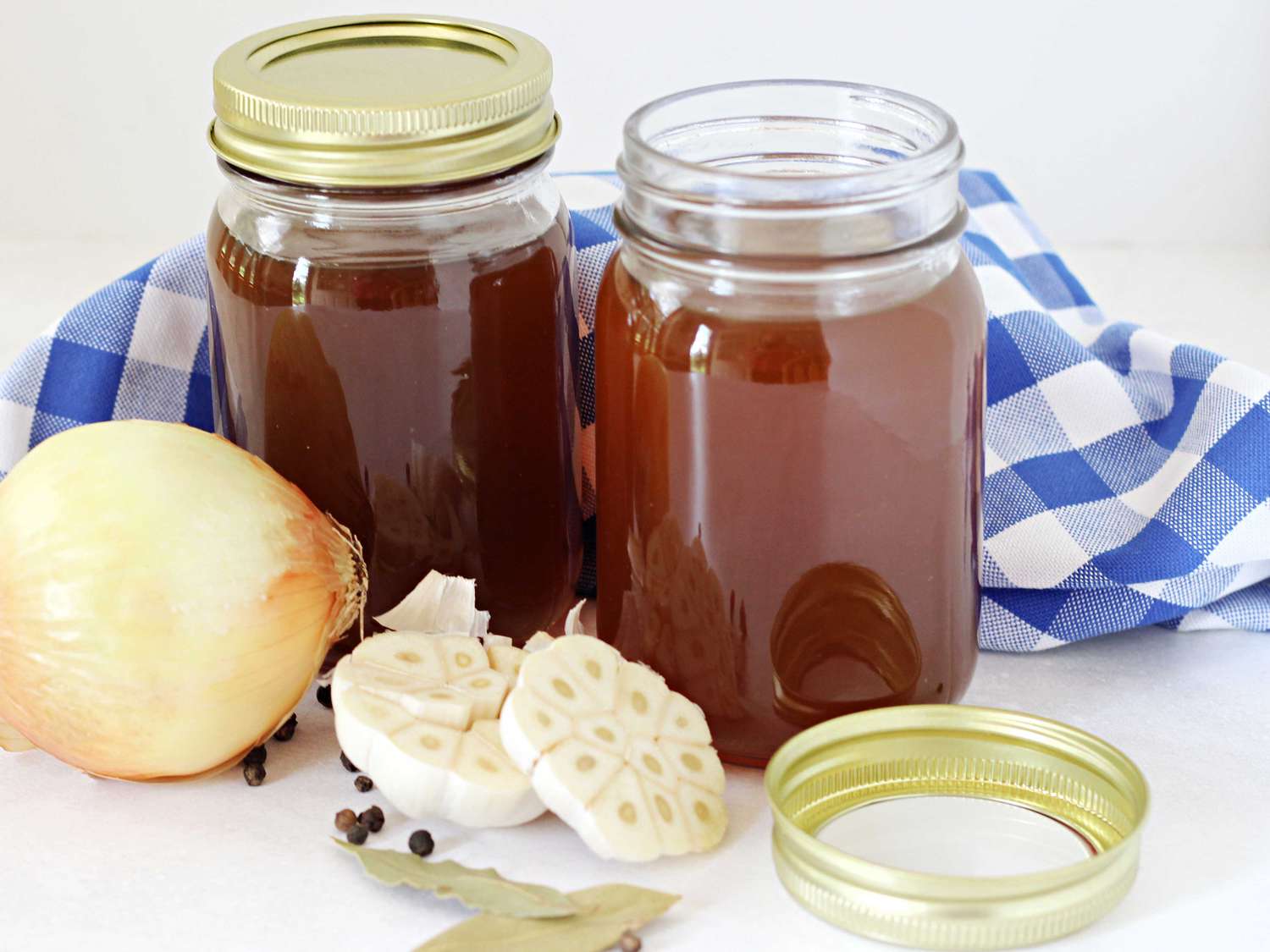 Nutrient-Rich Beef Bone Broth