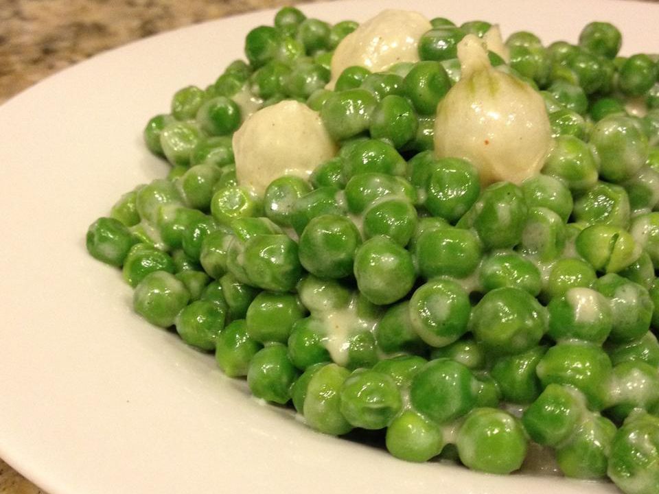 Onions and Peas in Cream