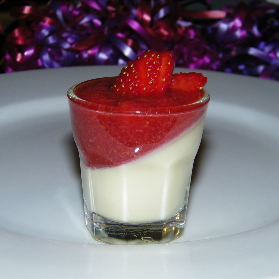 Panna Cotta with Strawberry Topping