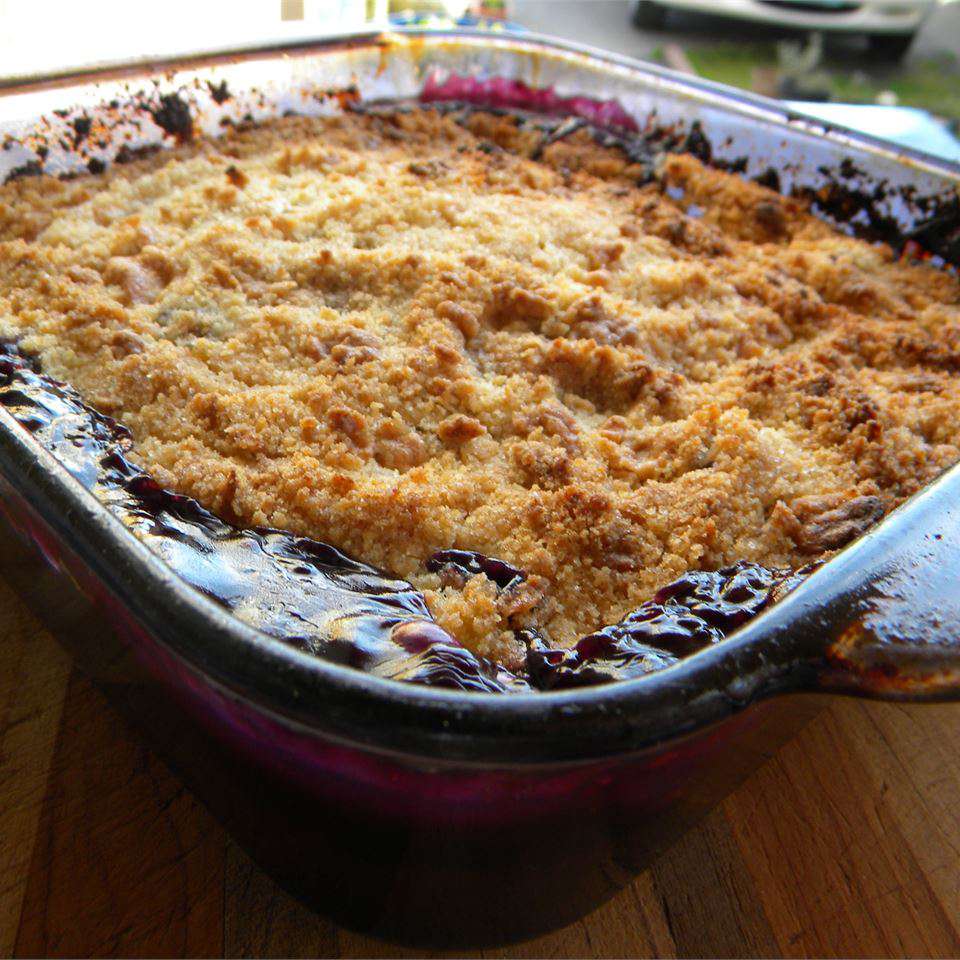 Peach and Blueberry Crumble