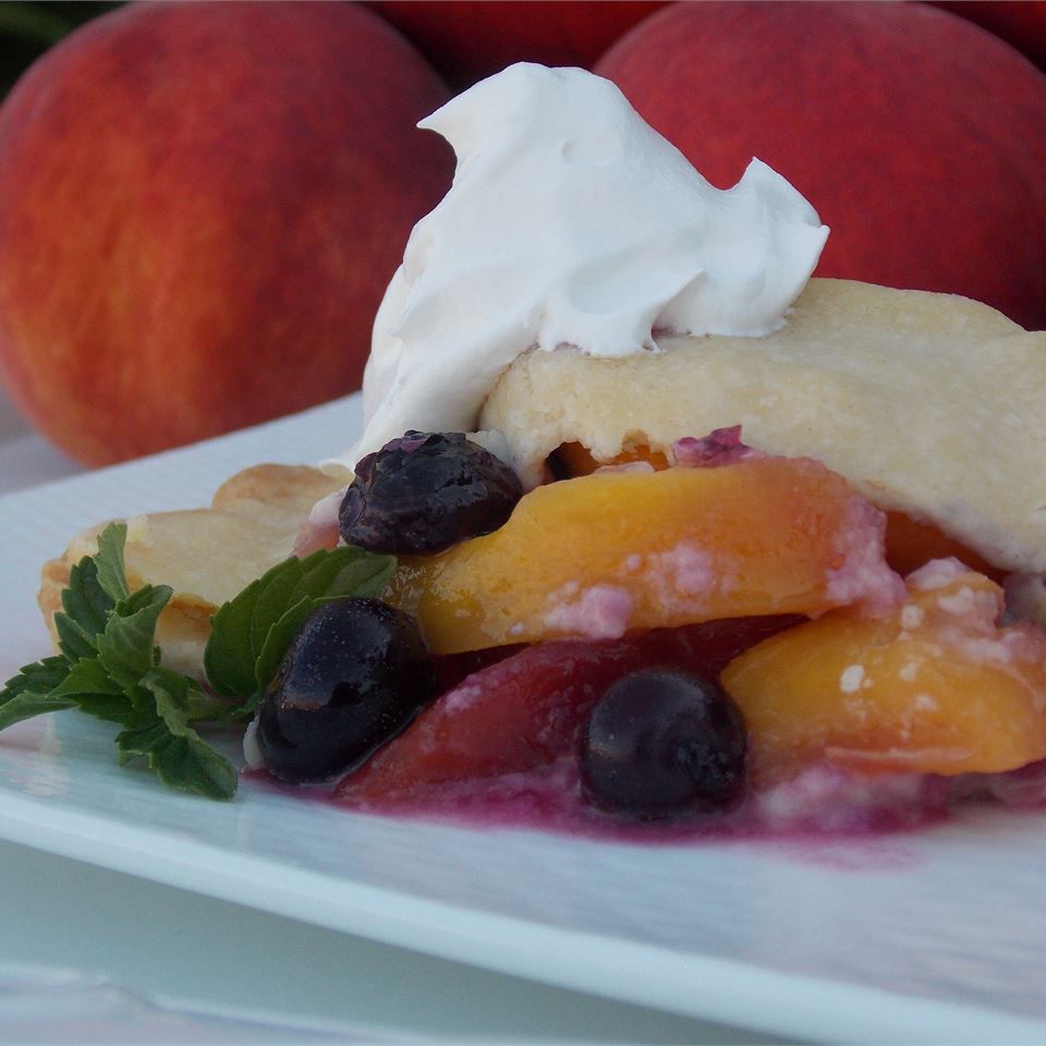 Peach and Blueberry Pie