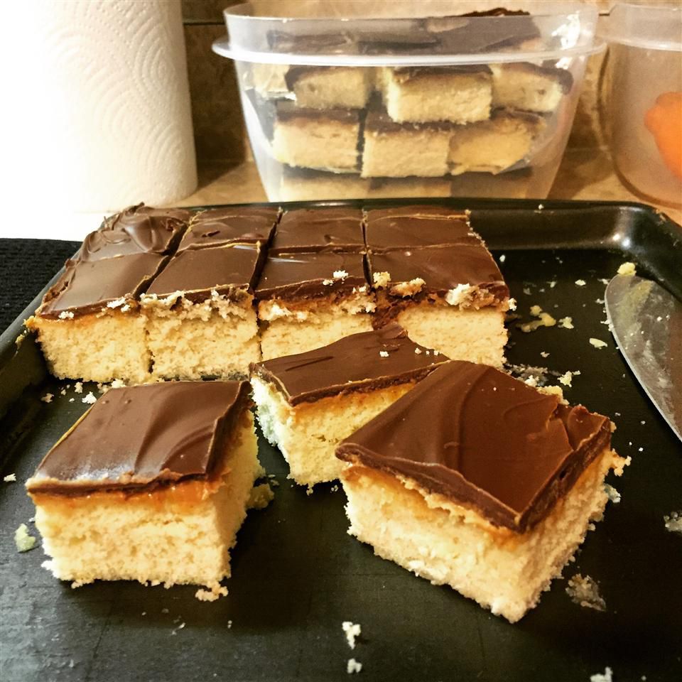Peanut Butter Chocolate Cake