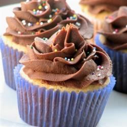 Peanut Butter Cupcakes Delight