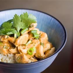 Peanut Stir-Fry Chicken