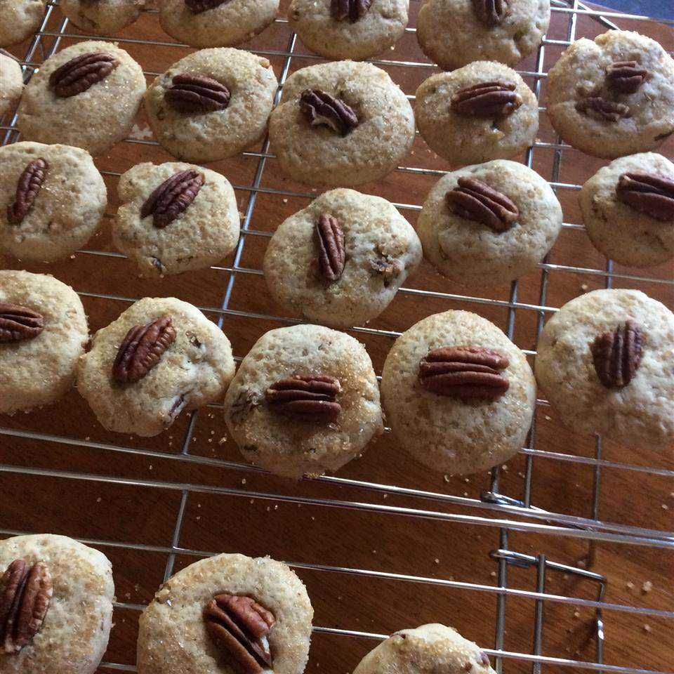 Pecan Butter Cookies