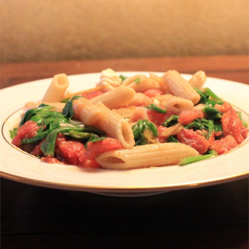 Penne Pasta with Tomatoes and White Beans