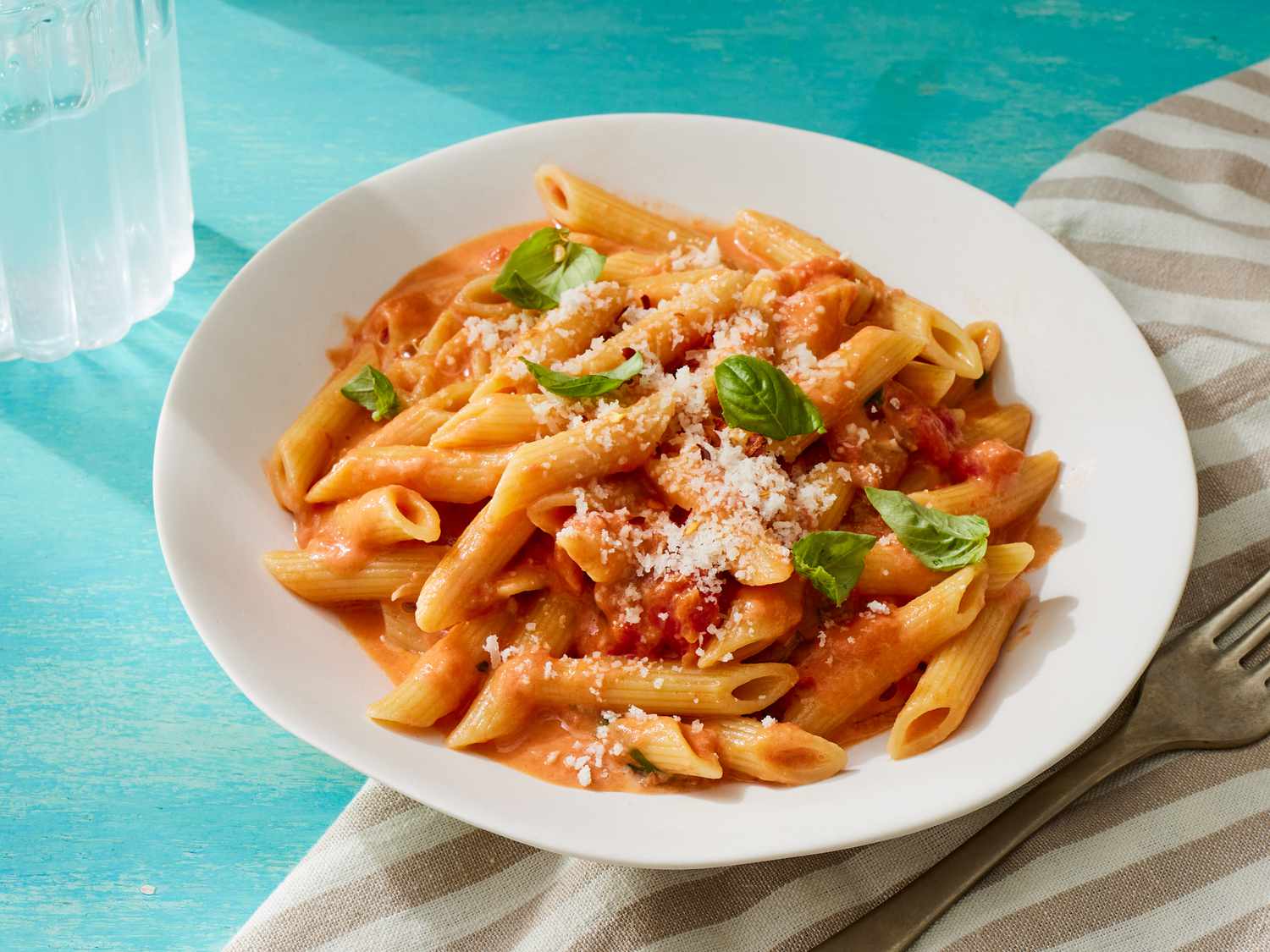 Penne Vodka with Prosciutto and Basil