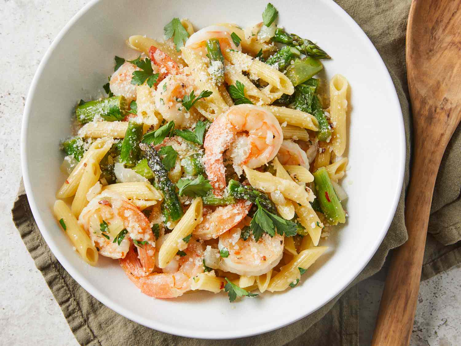 Penne with Asparagus and Shrimp