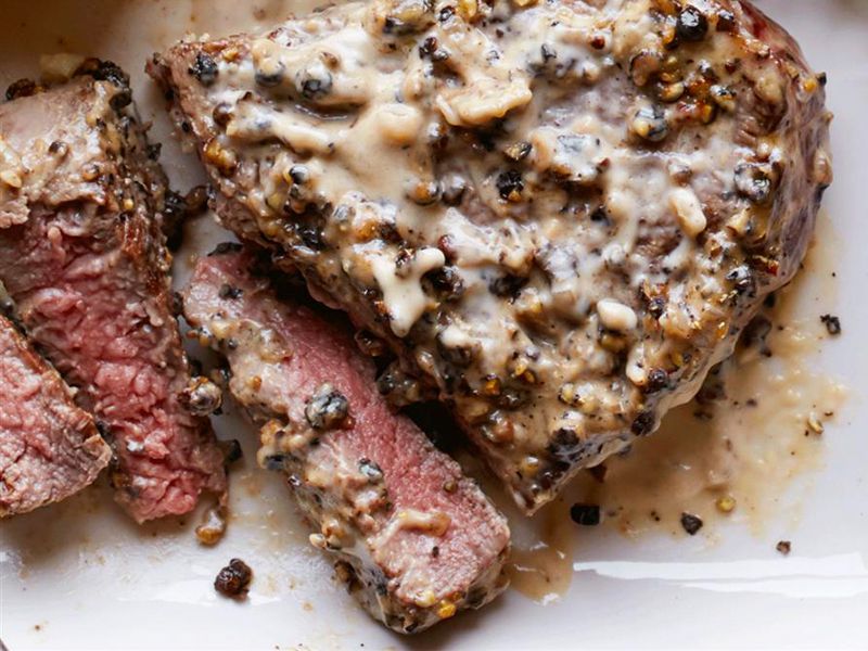 Pepper Cream Filet Mignons