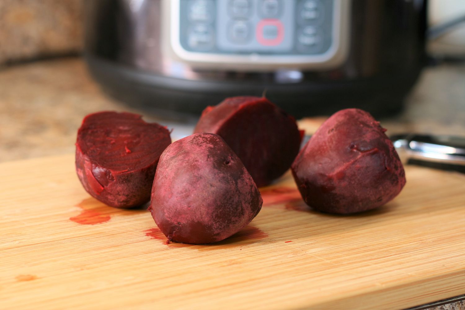 Perfectly Cooked Beets in Instant Pot