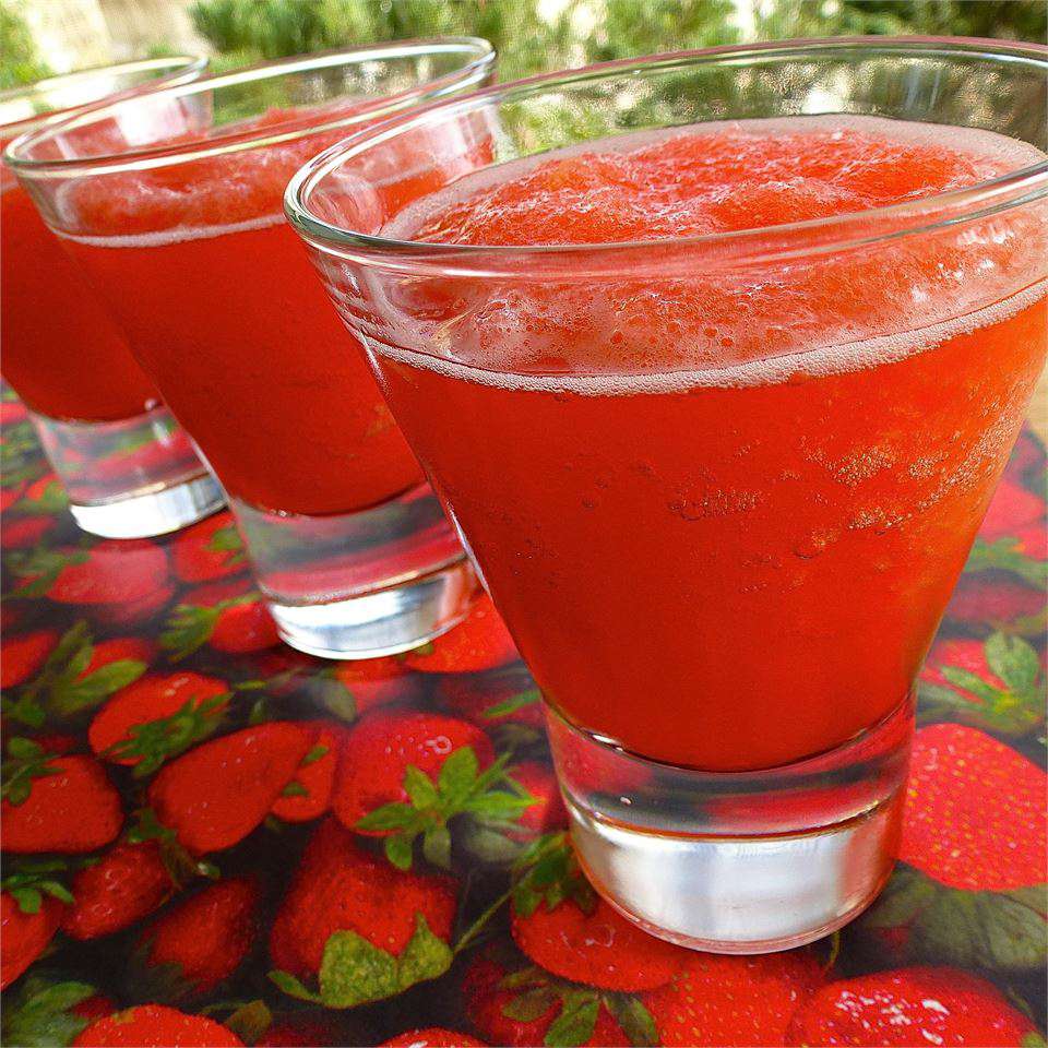 Pineapple Strawberry Slush