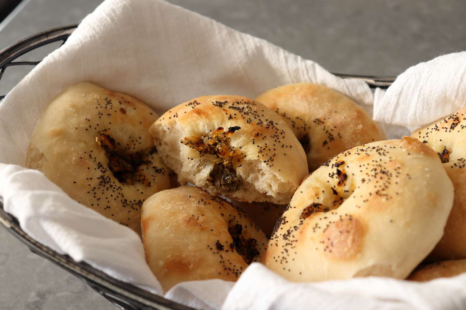 Polish-Style Bialys