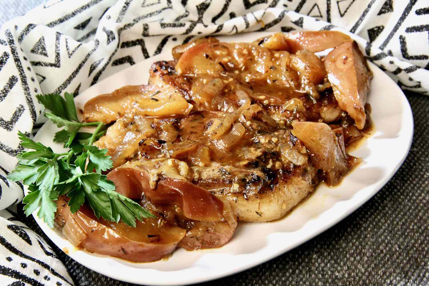 Pork Chops with Apple Onion Sauce