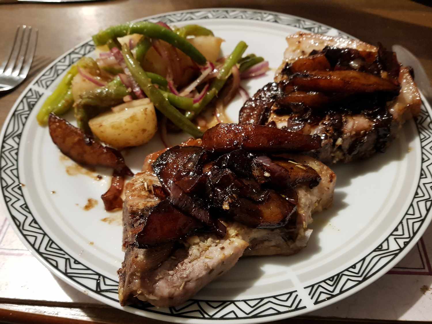 Pork Chops with Balsamic Pears