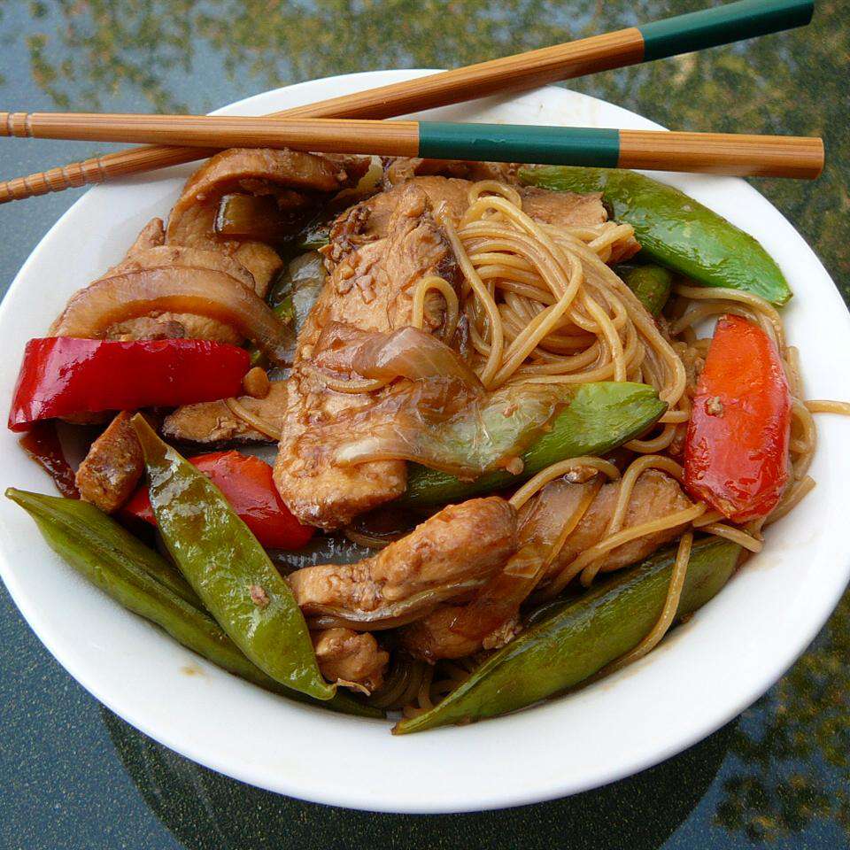 Pork Stir-Fried Lo Mein