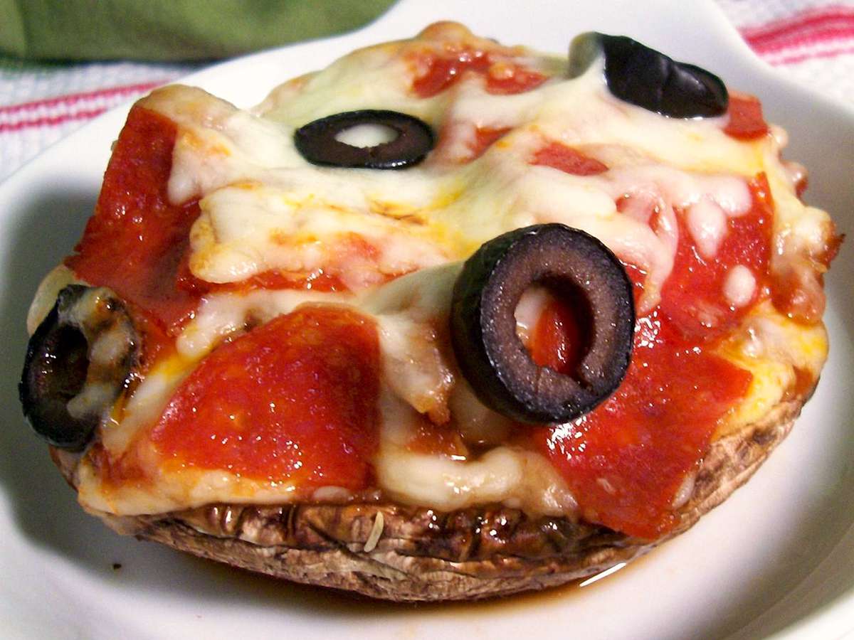 Portobello Mushroom Pizza