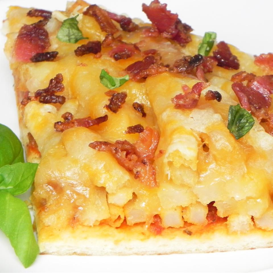 Poutine-Style Pizza