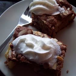 Apple Raisin Cake