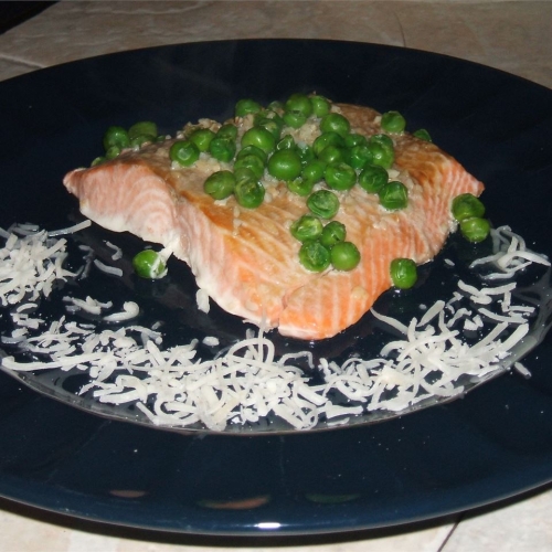 Baked Salmon with New Potatoes