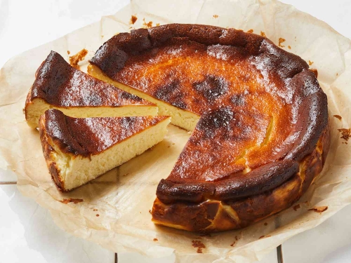 Caramelized Basque Cheesecake