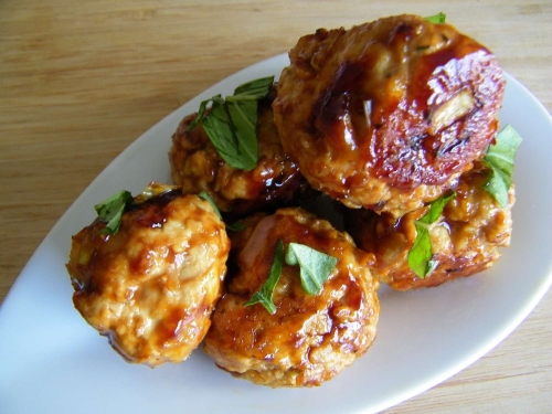 Chicken Meatballs in Teriyaki Sauce