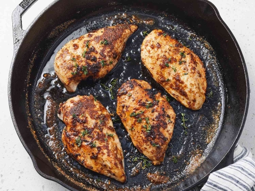 Easy and Delicious Garlic Chicken