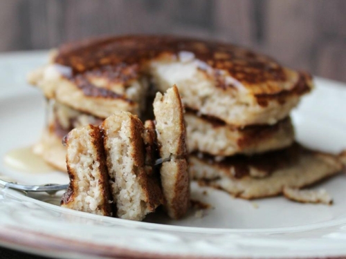 Fluffy Almond Flour Pancakes (Gluten-Free and Paleo-Friendly)