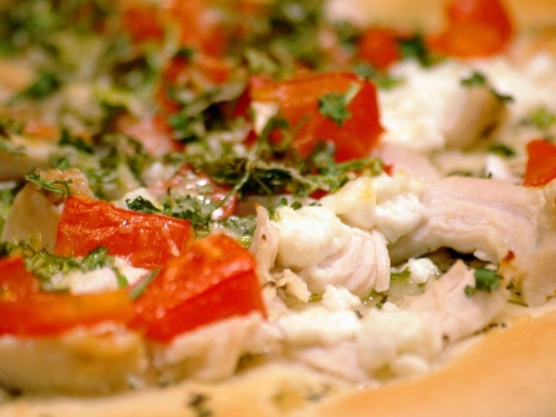 Garlic Chicken Ricotta Pizza