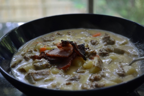 Hearty Bacon Cheeseburger Soup
